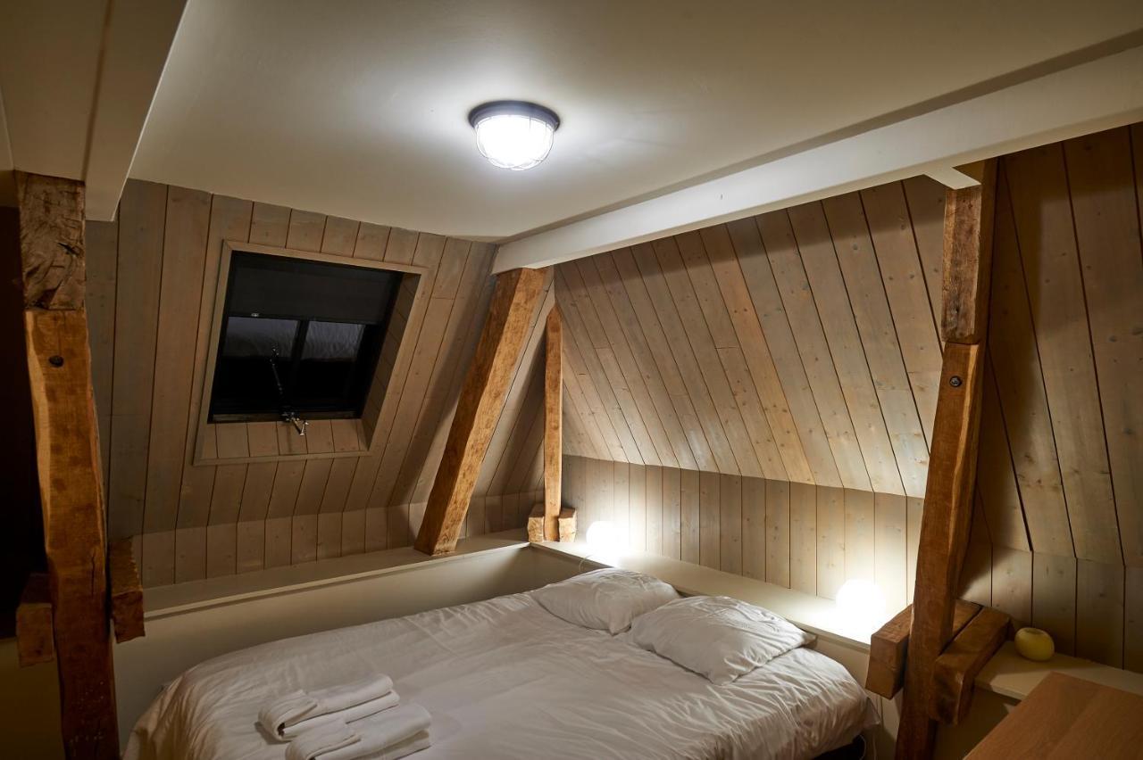 Gite La Passerelle - Manoir Le Plessix Madeuc Corseul Экстерьер фото